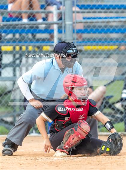 Thumbnail 2 in Elkhorn vs. Lincoln Southeast photogallery.