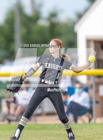 Thumbnail 1 in Elkhorn vs. Lincoln Southeast photogallery.