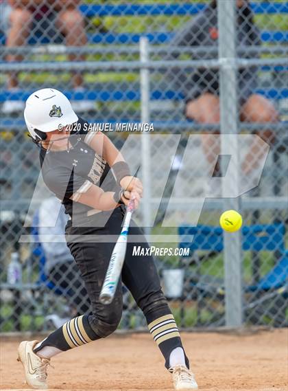Thumbnail 3 in Elkhorn vs. Lincoln Southeast photogallery.