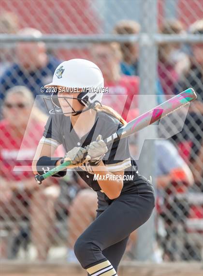 Thumbnail 2 in Elkhorn vs. Lincoln Southeast photogallery.
