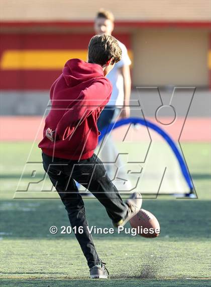 Thumbnail 1 in Hawthorne Math & Science Academy @ La Canada (CIF SS Playoffs) photogallery.