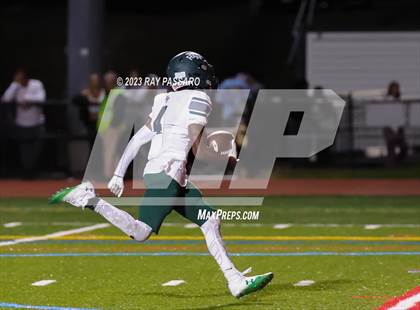Thumbnail 2 in William Floyd vs Sachem East photogallery.