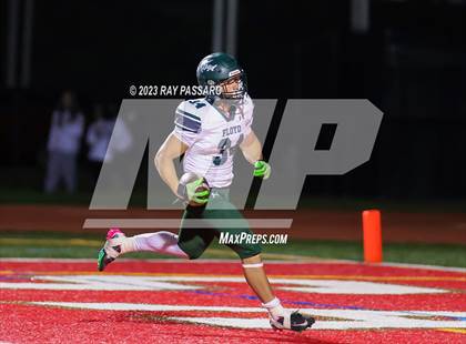 Thumbnail 3 in William Floyd vs Sachem East photogallery.