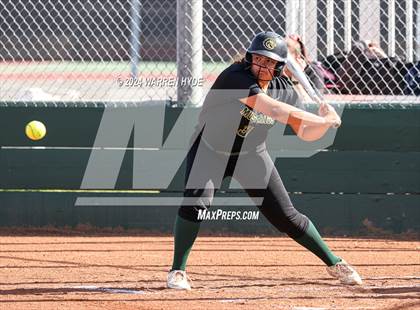 Thumbnail 3 in Burbank @ Monterey Trail photogallery.