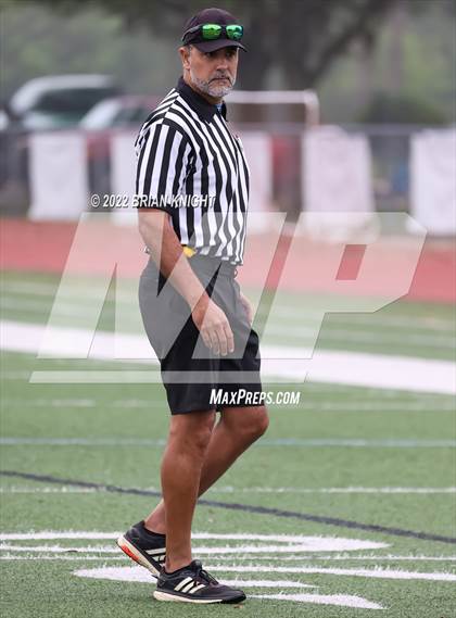 Thumbnail 1 in Bartow vs. Lake Wales photogallery.