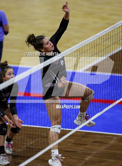 Thumbnail 3 in Swink vs. Limon (CHSAA 2A First Round) photogallery.