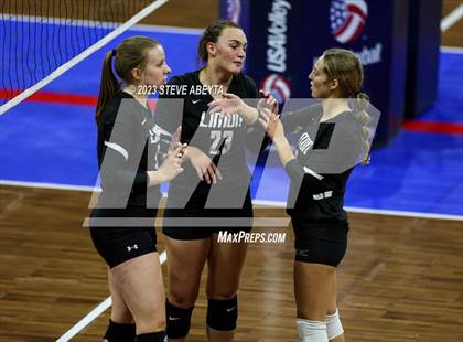 Thumbnail 1 in Swink vs. Limon (CHSAA 2A First Round) photogallery.