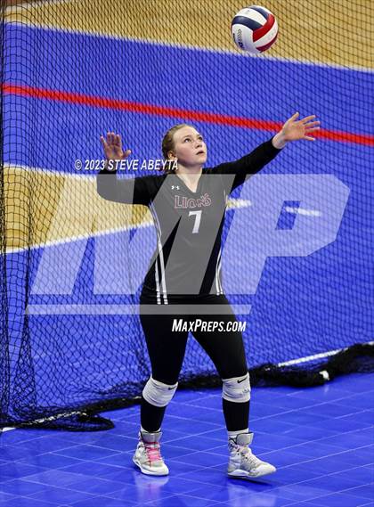 Thumbnail 2 in Swink vs. Limon (CHSAA 2A First Round) photogallery.