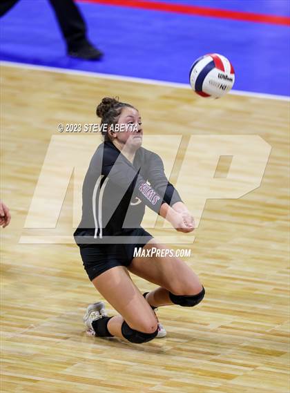 Thumbnail 3 in Swink vs. Limon (CHSAA 2A First Round) photogallery.
