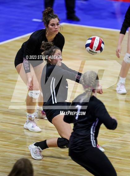 Thumbnail 3 in Swink vs. Limon (CHSAA 2A First Round) photogallery.