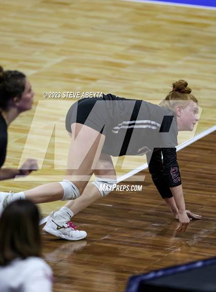 Thumbnail 2 in Swink vs. Limon (CHSAA 2A First Round) photogallery.