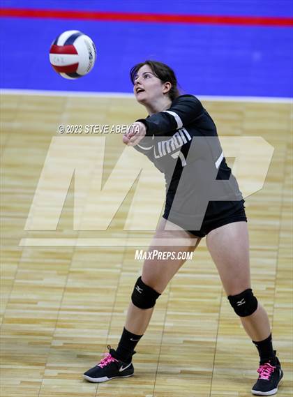 Thumbnail 3 in Swink vs. Limon (CHSAA 2A First Round) photogallery.