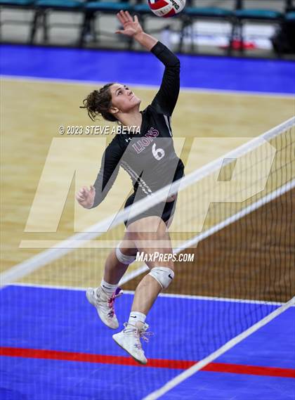 Thumbnail 3 in Swink vs. Limon (CHSAA 2A First Round) photogallery.