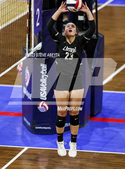 Thumbnail 3 in Swink vs. Limon (CHSAA 2A First Round) photogallery.