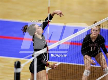 Thumbnail 2 in Swink vs. Limon (CHSAA 2A First Round) photogallery.