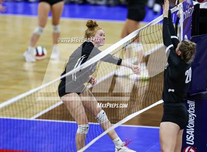 Thumbnail 3 in Swink vs. Limon (CHSAA 2A First Round) photogallery.