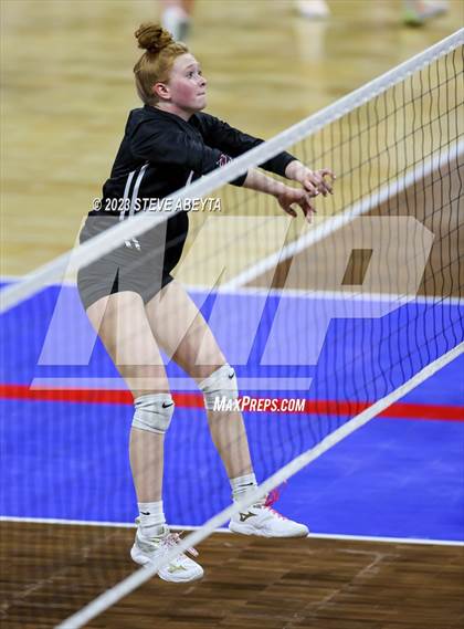Thumbnail 1 in Swink vs. Limon (CHSAA 2A First Round) photogallery.