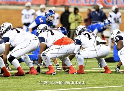 Thumbnail 2 in Mallard Creek vs. Wake Forest (NCHSAA Class 4AA Final) photogallery.