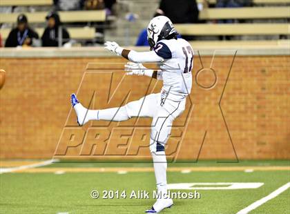 Thumbnail 1 in Mallard Creek vs. Wake Forest (NCHSAA Class 4AA Final) photogallery.