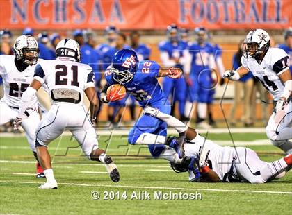 Thumbnail 3 in Mallard Creek vs. Wake Forest (NCHSAA Class 4AA Final) photogallery.