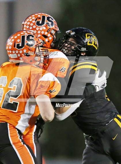 Thumbnail 2 in Thomas Jefferson vs. Jersey Shore (PIAA 4A State Championship) photogallery.