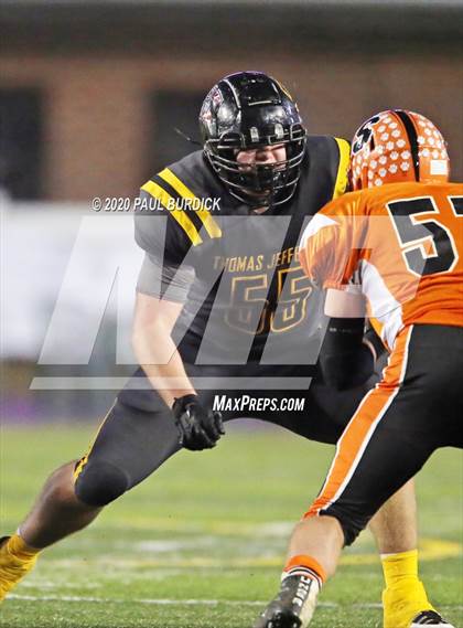 Thumbnail 2 in Thomas Jefferson vs. Jersey Shore (PIAA 4A State Championship) photogallery.