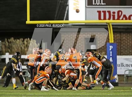 Thumbnail 2 in Thomas Jefferson vs. Jersey Shore (PIAA 4A State Championship) photogallery.