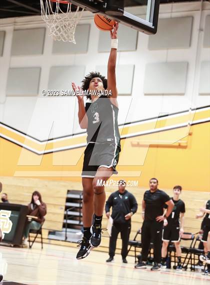 Thumbnail 1 in  Maranatha vs Providence (So Cal Christmas Classic) photogallery.
