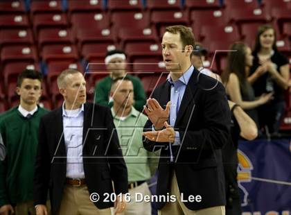 Thumbnail 1 in De La Salle vs. Chino Hills (CIF State Open Division Final) photogallery.