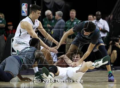 Thumbnail 3 in De La Salle vs. Chino Hills (CIF State Open Division Final) photogallery.