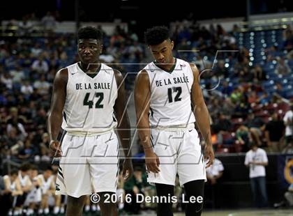 Thumbnail 1 in De La Salle vs. Chino Hills (CIF State Open Division Final) photogallery.