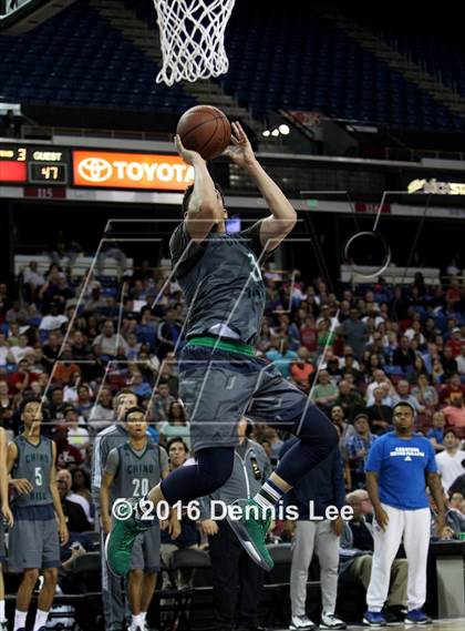 Thumbnail 1 in De La Salle vs. Chino Hills (CIF State Open Division Final) photogallery.