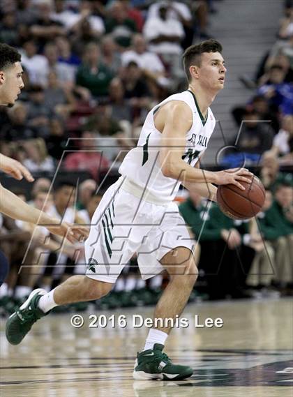 Thumbnail 1 in De La Salle vs. Chino Hills (CIF State Open Division Final) photogallery.