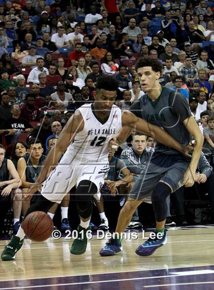 Thumbnail 1 in De La Salle vs. Chino Hills (CIF State Open Division Final) photogallery.