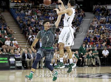 Thumbnail 1 in De La Salle vs. Chino Hills (CIF State Open Division Final) photogallery.