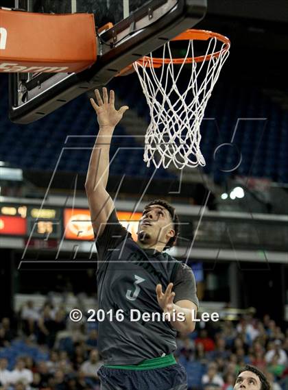 Thumbnail 2 in De La Salle vs. Chino Hills (CIF State Open Division Final) photogallery.