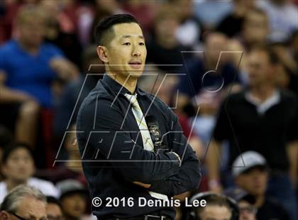 Thumbnail 2 in De La Salle vs. Chino Hills (CIF State Open Division Final) photogallery.