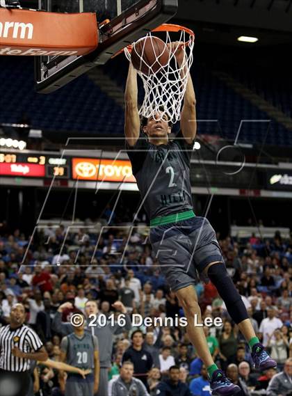 Thumbnail 1 in De La Salle vs. Chino Hills (CIF State Open Division Final) photogallery.