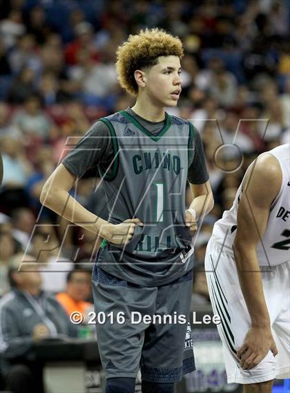 Thumbnail 3 in De La Salle vs. Chino Hills (CIF State Open Division Final) photogallery.