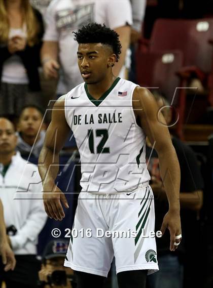 Thumbnail 3 in De La Salle vs. Chino Hills (CIF State Open Division Final) photogallery.