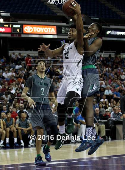 Thumbnail 3 in De La Salle vs. Chino Hills (CIF State Open Division Final) photogallery.
