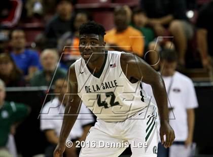 Thumbnail 1 in De La Salle vs. Chino Hills (CIF State Open Division Final) photogallery.