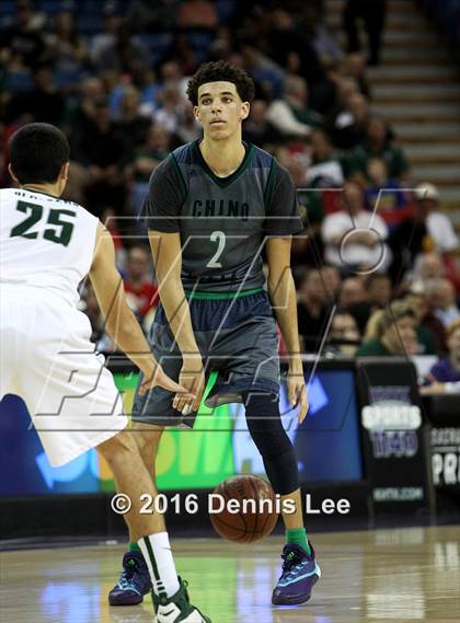 Thumbnail 2 in De La Salle vs. Chino Hills (CIF State Open Division Final) photogallery.