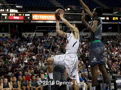 Thumbnail 2 in De La Salle vs. Chino Hills (CIF State Open Division Final) photogallery.