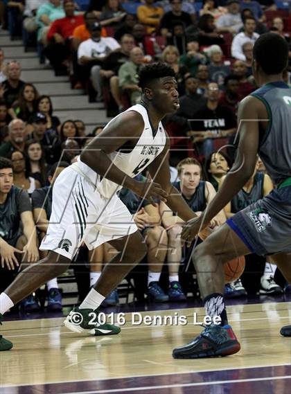 Thumbnail 2 in De La Salle vs. Chino Hills (CIF State Open Division Final) photogallery.