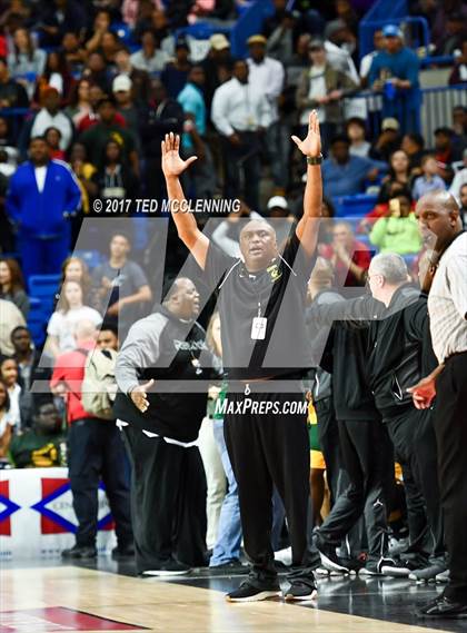 Thumbnail 2 in Parkview vs Mills (AAA 5A Final) photogallery.