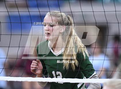 Thumbnail 2 in Niwot vs. Cheyenne Mountain (CHSAA 4A Playoff) photogallery.