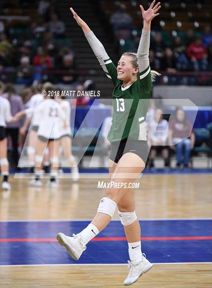 Thumbnail 2 in Niwot vs. Cheyenne Mountain (CHSAA 4A Playoff) photogallery.