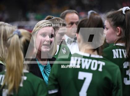 Thumbnail 3 in Niwot vs. Cheyenne Mountain (CHSAA 4A Playoff) photogallery.