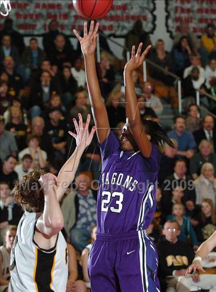 Thumbnail 3 in Sacramento vs. Del Oro (CIF SJS D3 Playoffs) photogallery.